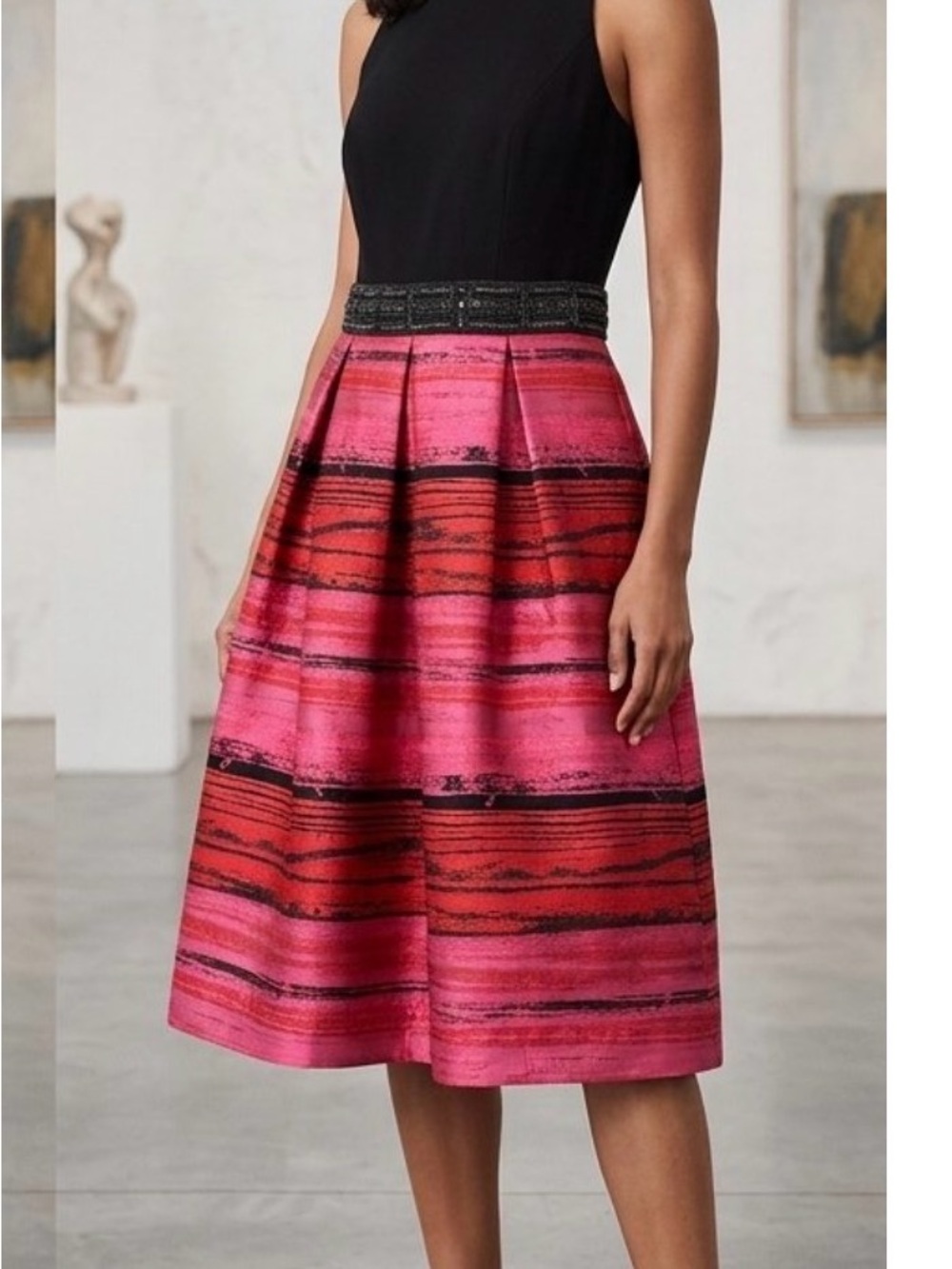 Carmen Marc Valvo Pleated Pink and Red Stripes Midi Dress size 4